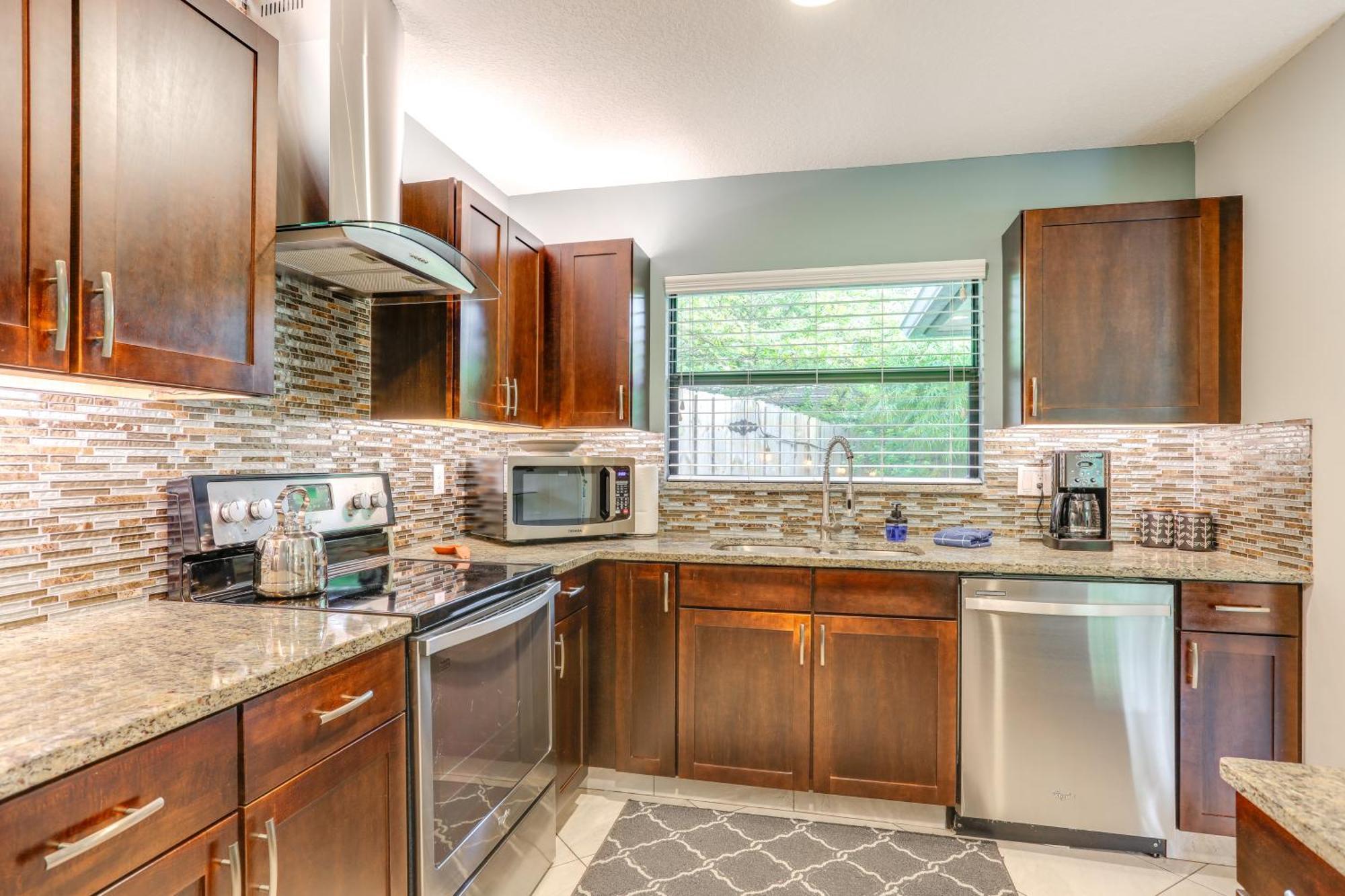 Jupiter Cottage With Patio, Gas Grill And Fire Pit! Bagian luar foto